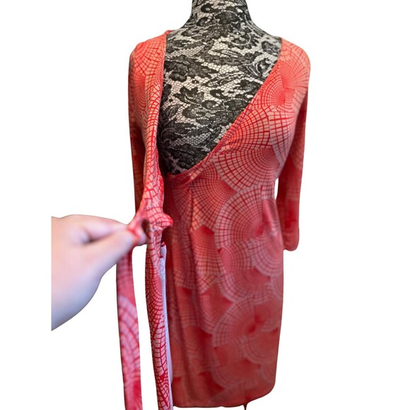 Pea in the Pod Maternity Wrap Dress Red White Geometric V-Neck‎ 3/4 Sleeves XS - Picture 4 of 15